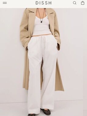 NWT Dissh Rhea White Cotton Pants -- Size 4